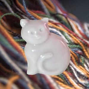 Super Cute White Kitten Cat Brooch